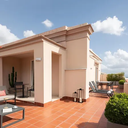 Caracciolo 13 Rooftop & Apartment *