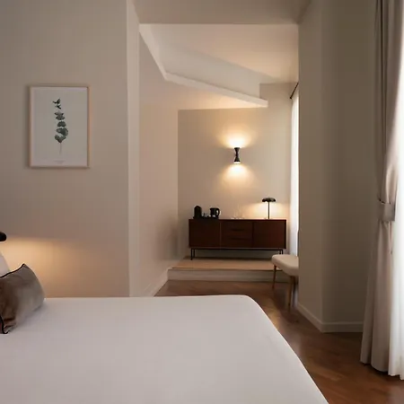 Caracciolo 13 Rooftop & *