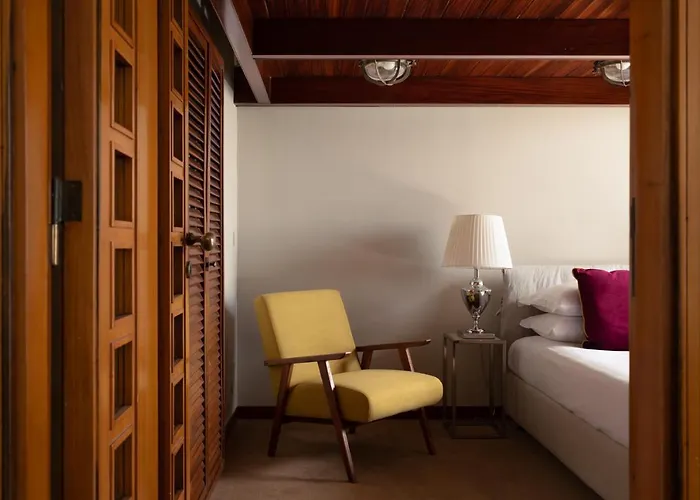 아파트 Caracciolo 13 Rooftop & *