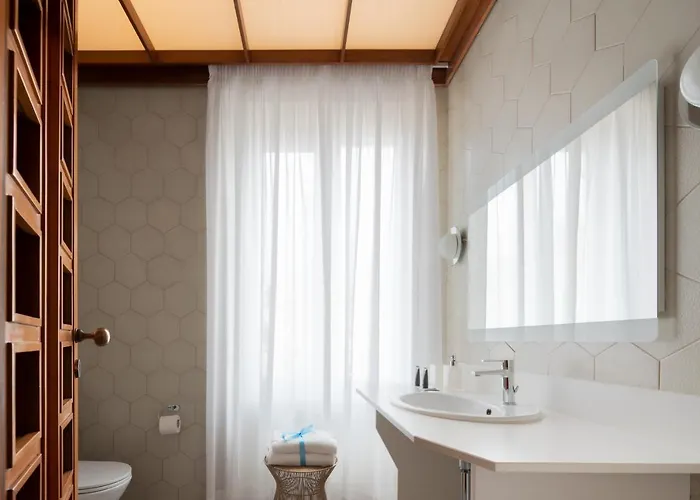 Caracciolo 13 Rooftop &