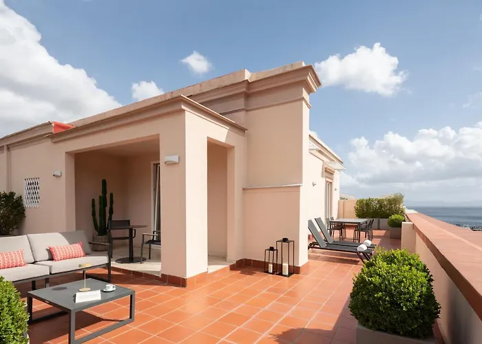 Caracciolo 13 Rooftop & 아파트 *