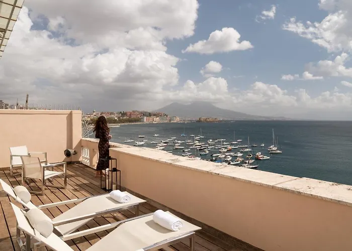 아파트 Caracciolo 13 Rooftop & *