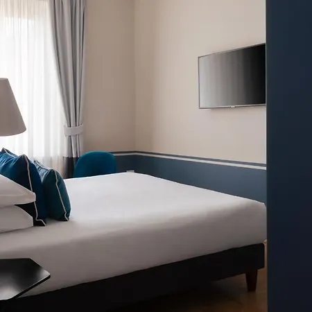 Caracciolo 13 Rooftop &