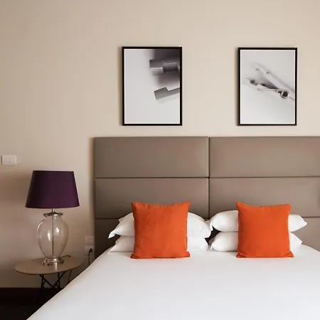 Caracciolo 13 Rooftop & *