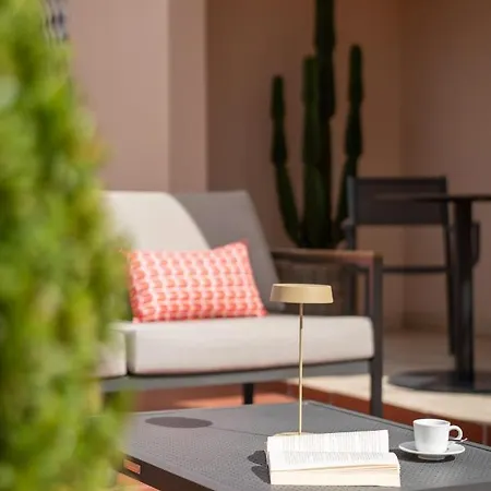 Caracciolo 13 Rooftop & * Naples