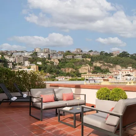 Caracciolo 13 Rooftop & Appartement