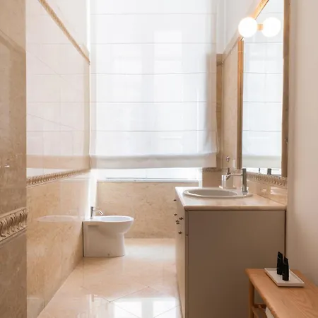 Caracciolo 13 Rooftop & * Naples