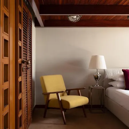 Διαμέρισμα Caracciolo 13 Rooftop & *