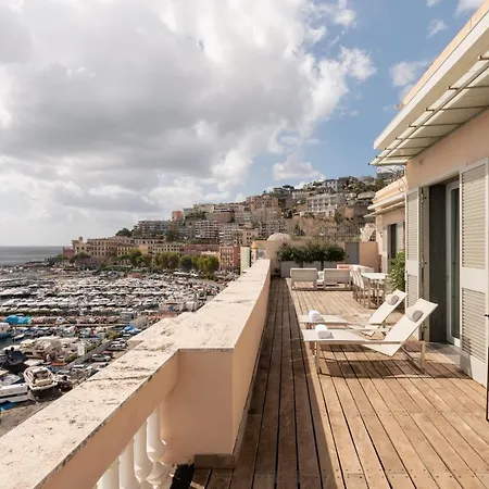 Caracciolo 13 Rooftop & Νάπολη